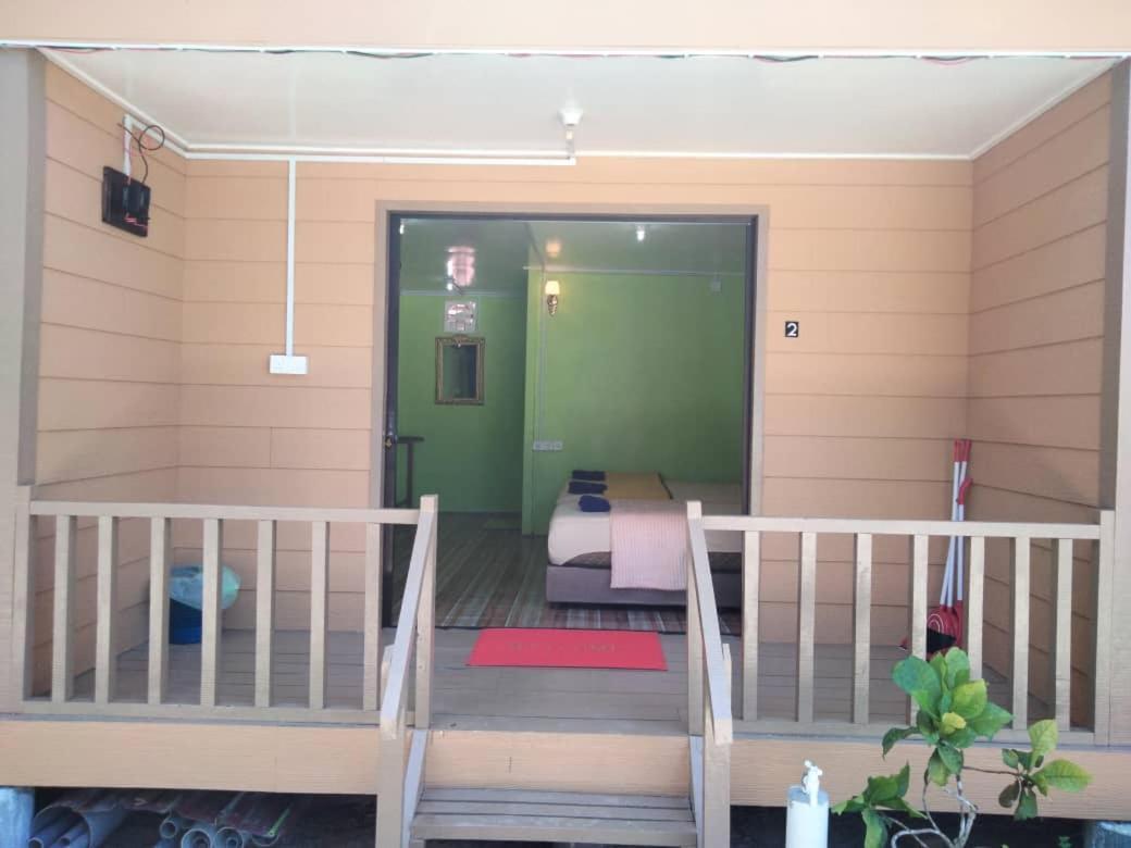 Oceanboys Inn Kampong Pasir Panjang  Bagian luar foto